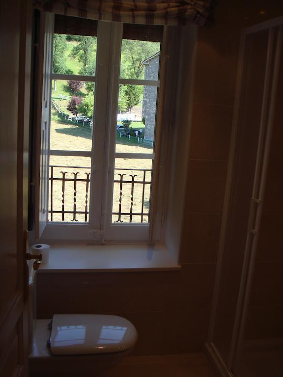 Apartamentos Valles Broto Værelse billede